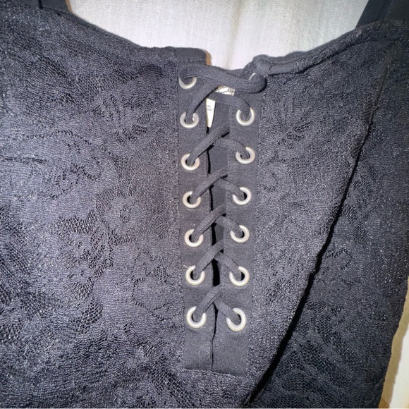 EXPRESS ONE ELEVEN. sz MEDIUM black lace corset body suit - Picture 2 of 5